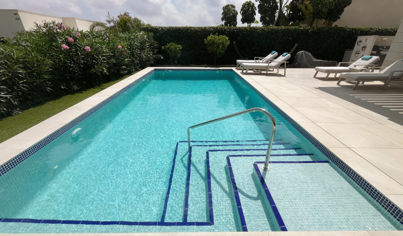 Resale - Detached Villa - Los Montesinos - La Herrada