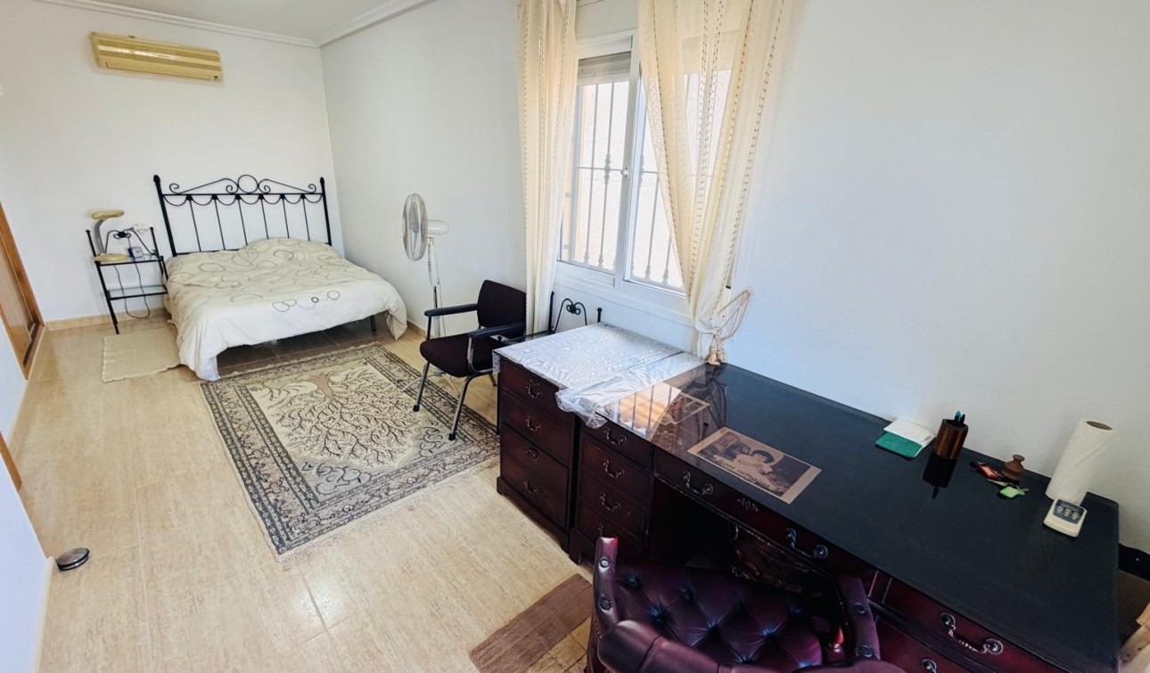 Resale - Detached Villa - Los Montesinos - La Herrada