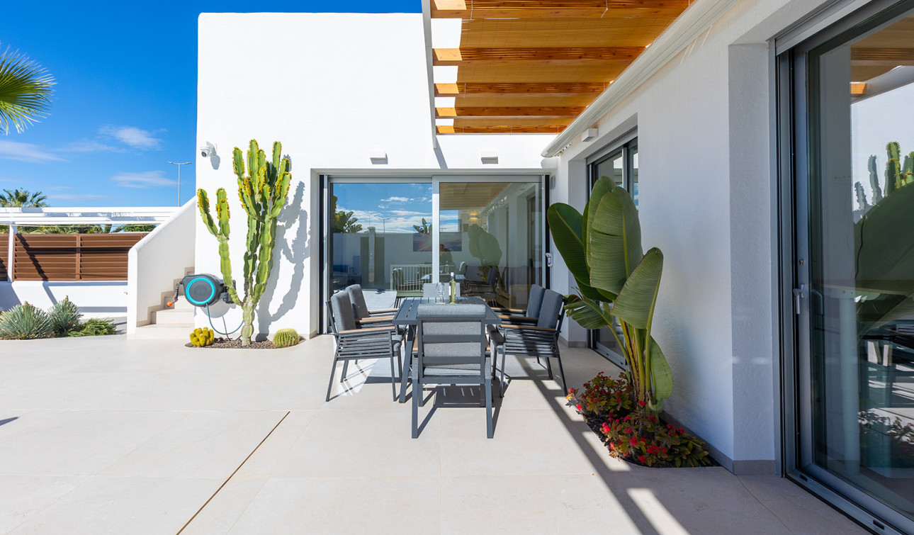 Resale - Detached Villa - Los Montesinos - La Herrada