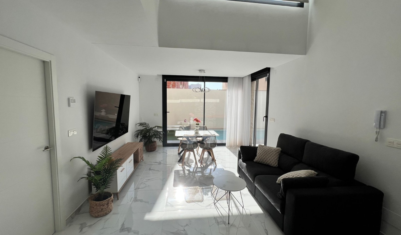 Resale - Detached Villa - Los Montesinos - Los Montesinos - Urb. La Herrada