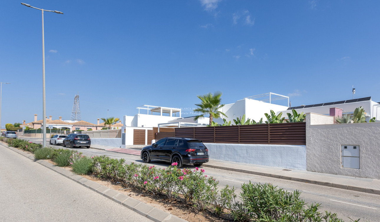 Resale - Detached Villa - Los Montesinos - Los Montesinos - Urb. La Herrada