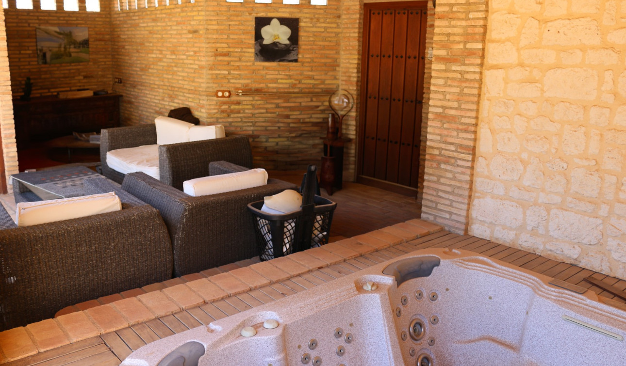 Resale - Detached Villa - Los Urrutias