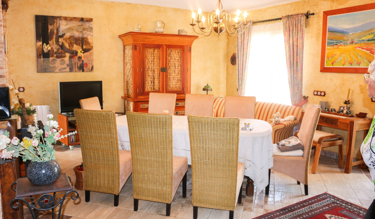 Resale - Detached Villa - Los Urrutias