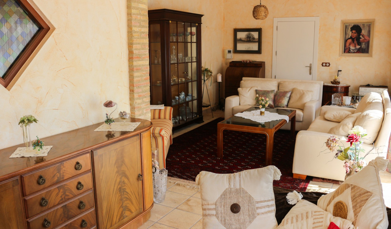 Resale - Detached Villa - Los Urrutias