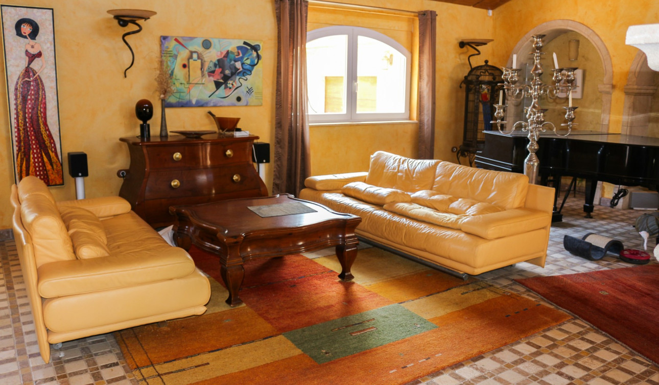 Resale - Detached Villa - Los Urrutias