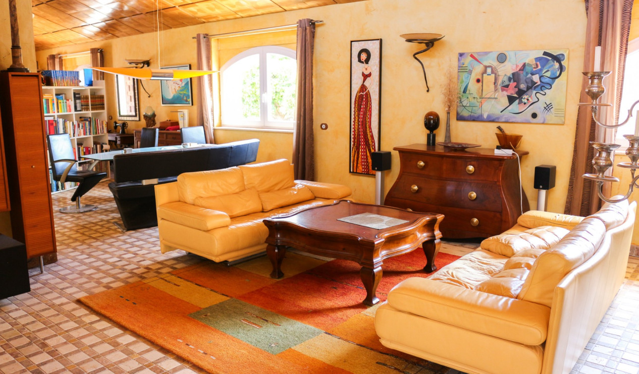 Resale - Detached Villa - Los Urrutias