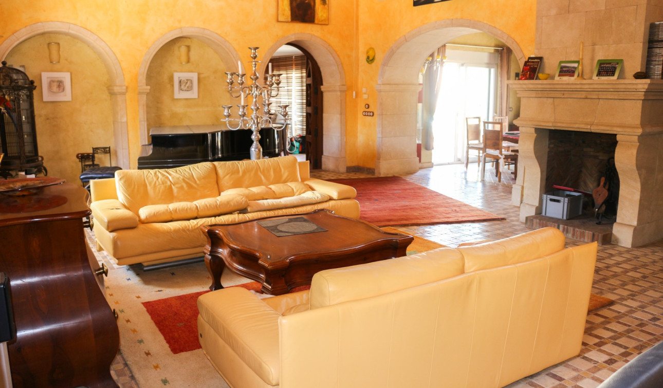 Resale - Detached Villa - Los Urrutias