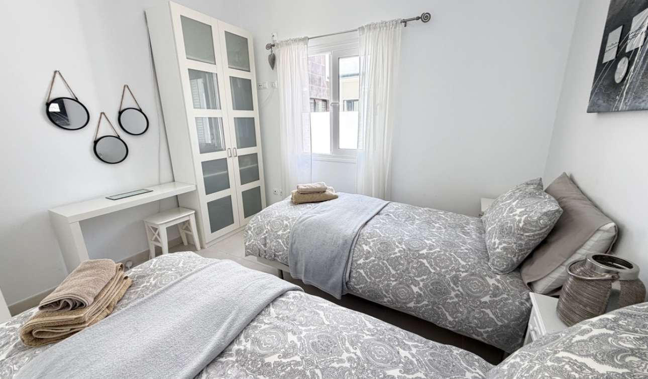 Resale - Detached Villa - Mil Palmeras