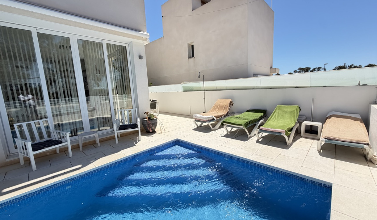 Resale - Detached Villa - Mil Palmeras
