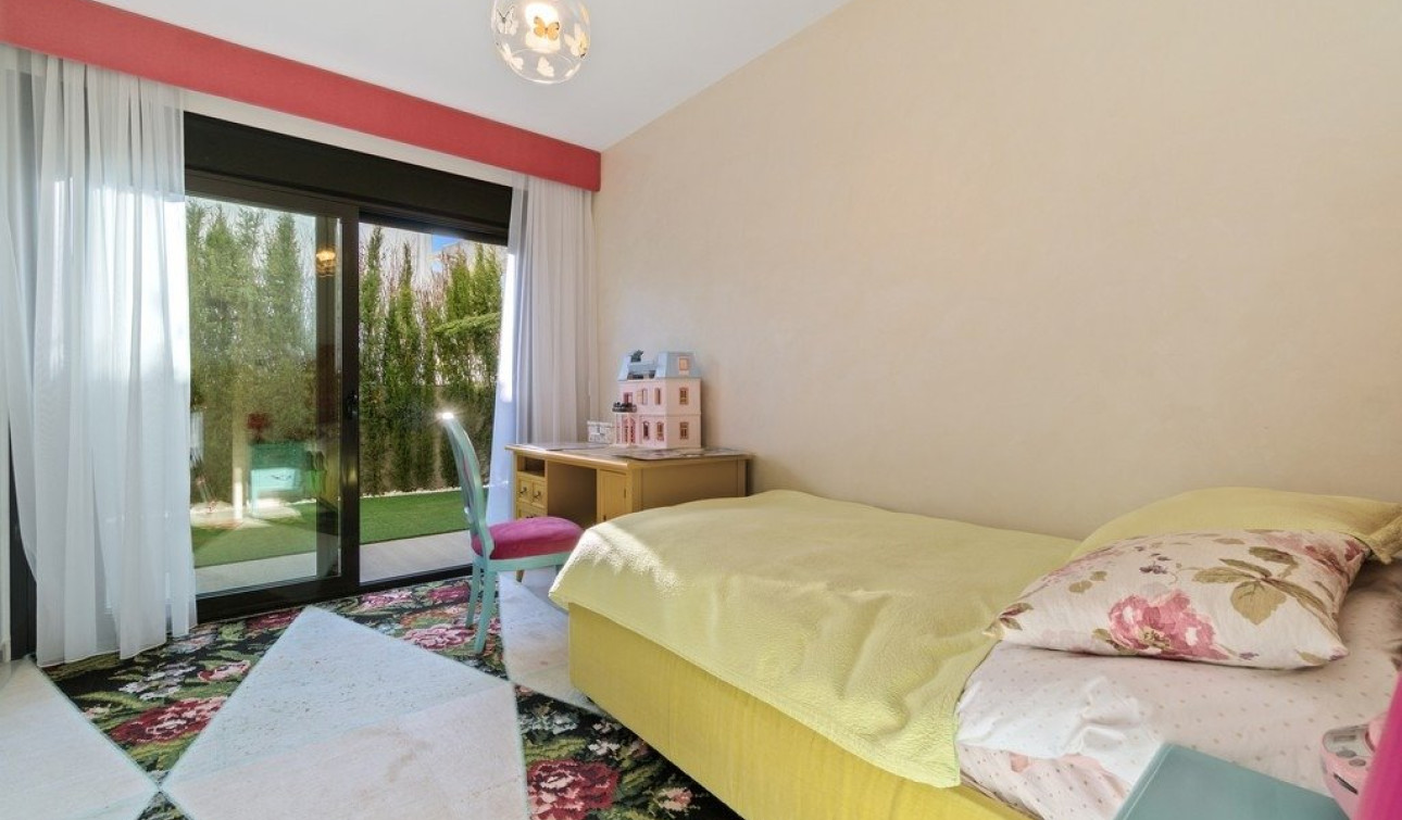 Resale - Detached Villa - Orihuela Costa - Agua Marina