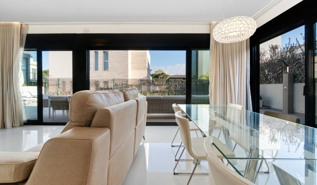 Resale - Detached Villa - Orihuela Costa - Agua Marina