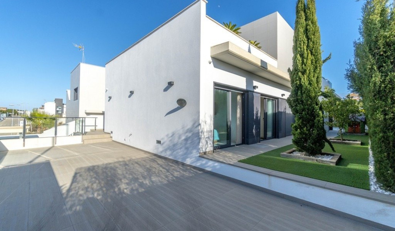 Resale - Detached Villa - Orihuela Costa - Agua Marina