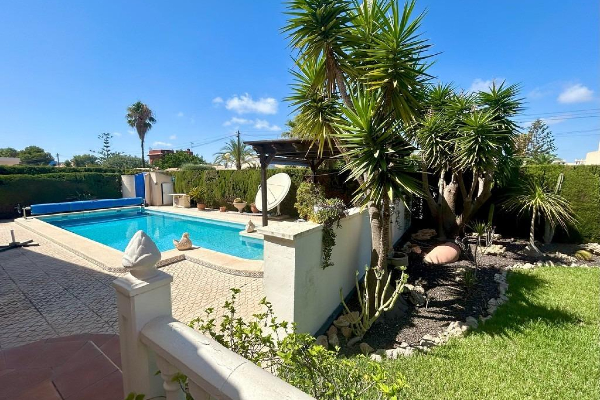 Resale - Detached Villa - Orihuela Costa - Aguamarina