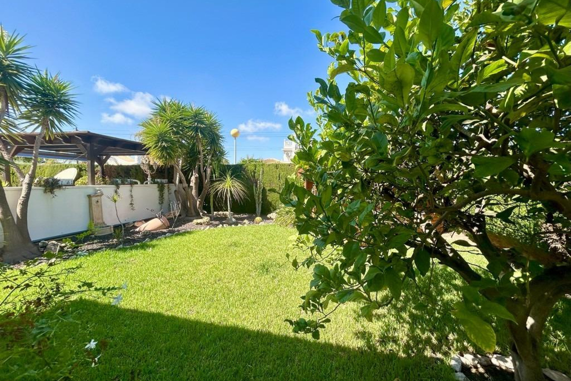 Resale - Detached Villa - Orihuela Costa - Aguamarina