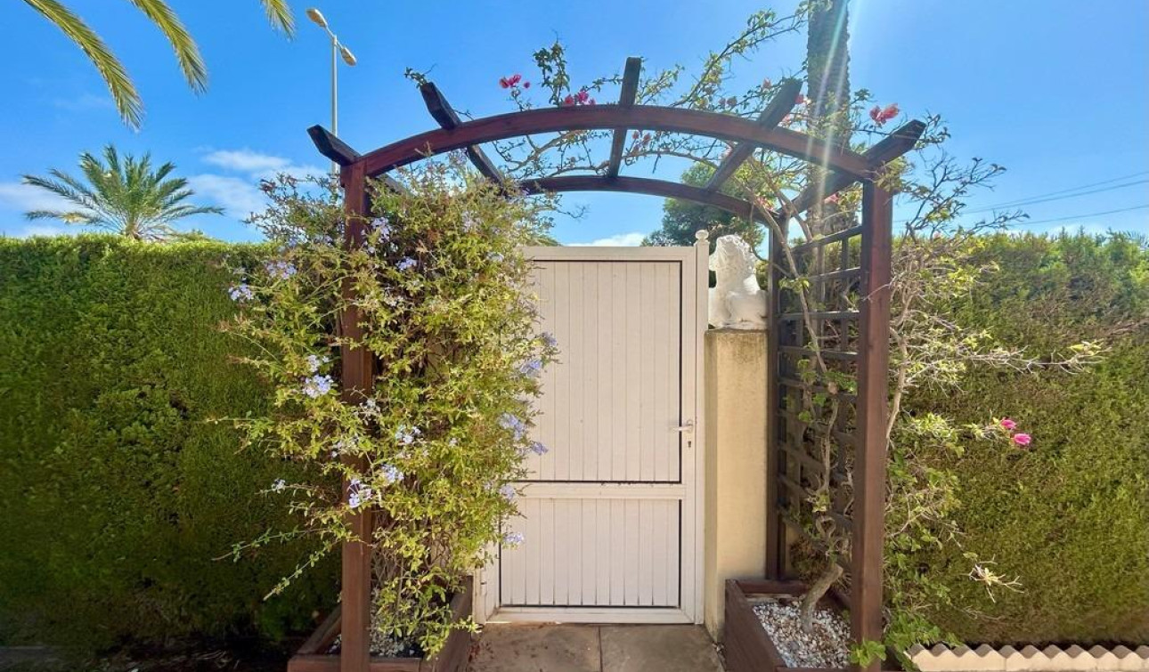 Resale - Detached Villa - Orihuela Costa - Aguamarina