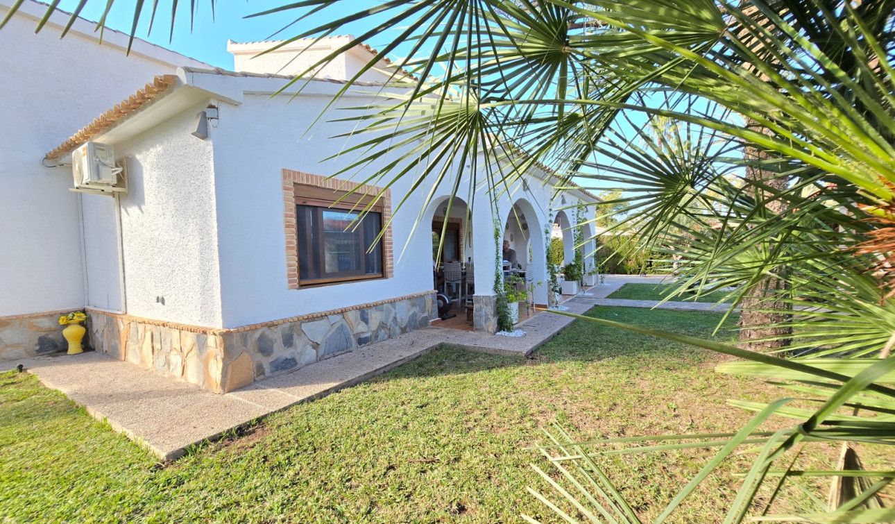 Resale - Detached Villa - Orihuela Costa - Cabo Roig *