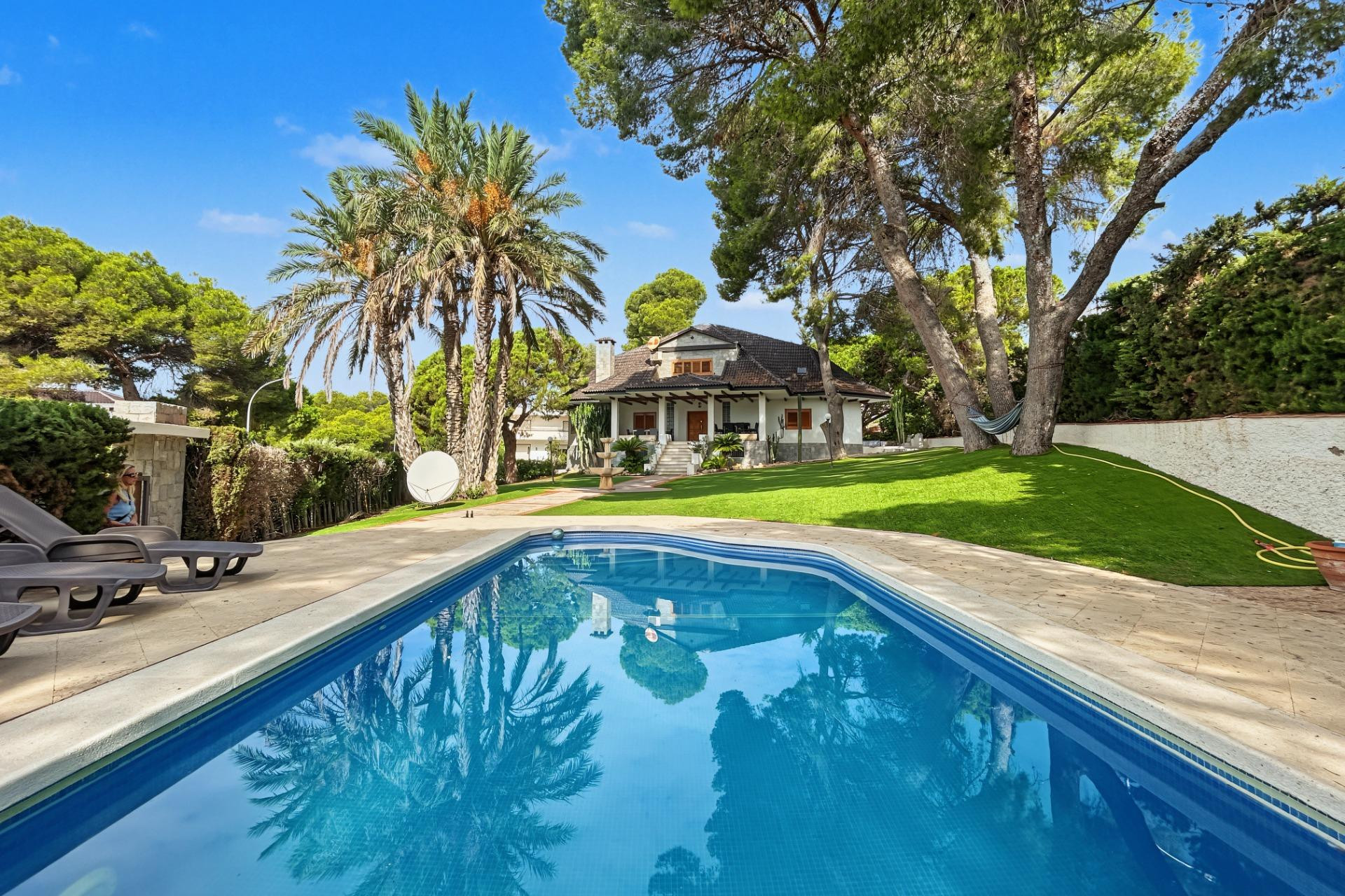 Resale - Detached Villa - Orihuela Costa - Campoamor