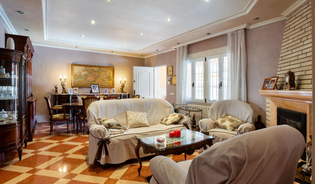 Resale - Detached Villa - Orihuela Costa - Campoamor