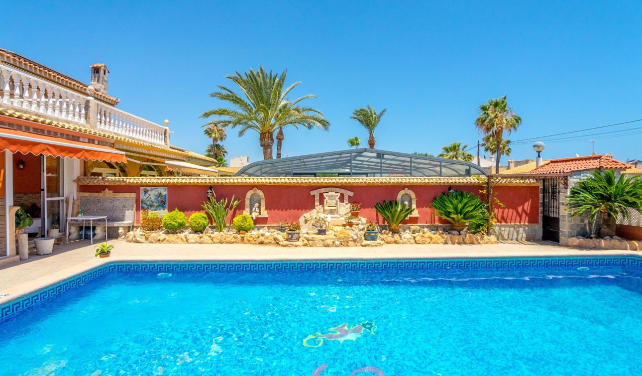 Resale - Detached Villa - Orihuela Costa - Campoamor