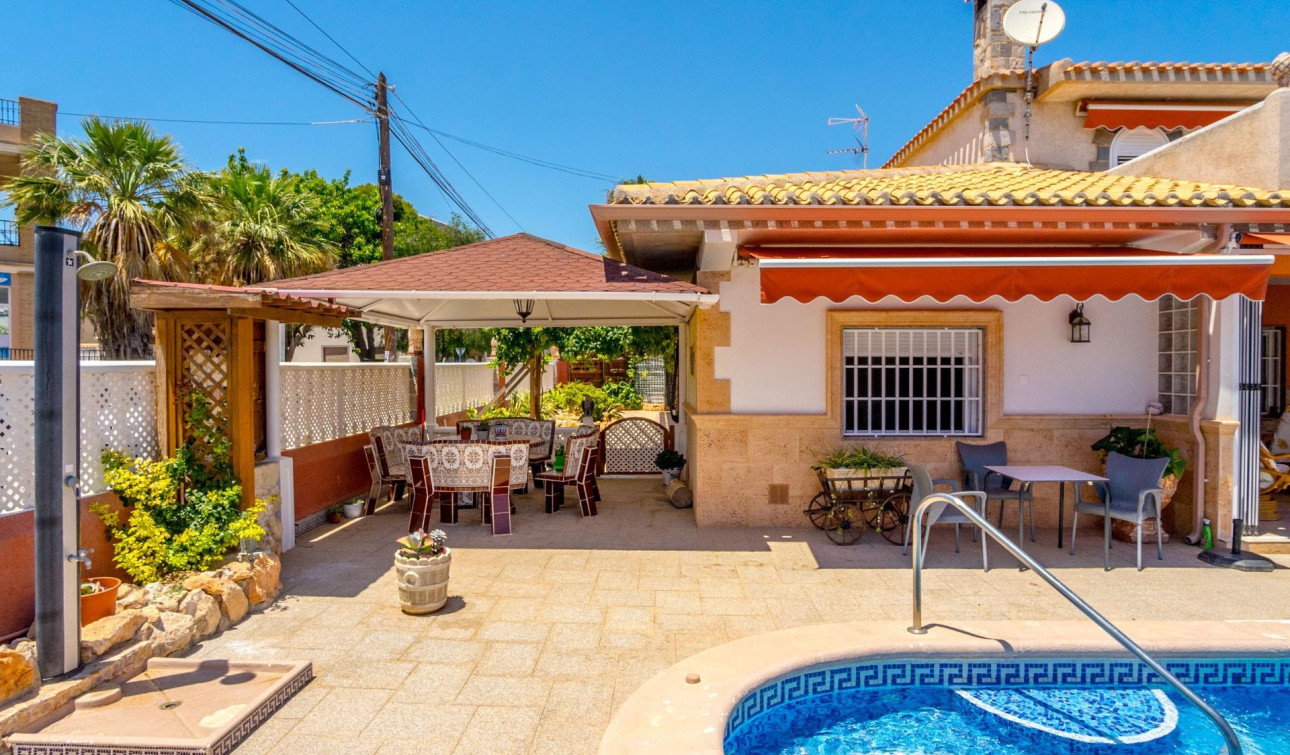 Resale - Detached Villa - Orihuela Costa - Campoamor
