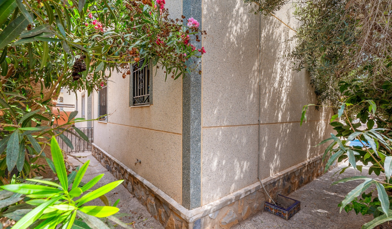 Resale - Detached Villa - Orihuela Costa - El Galan