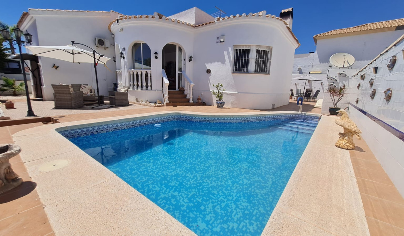 Resale - Detached Villa - Orihuela Costa - La Florida