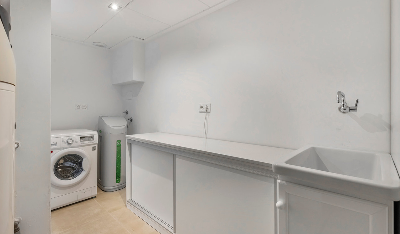 Resale - Detached Villa - Orihuela Costa - La Zenia