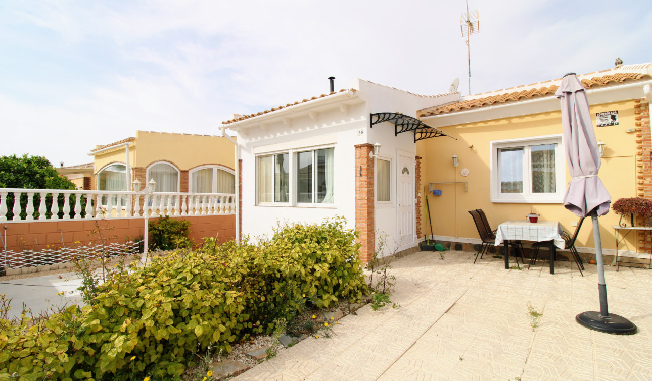 Resale - Detached Villa - Orihuela Costa - Las Mimosas