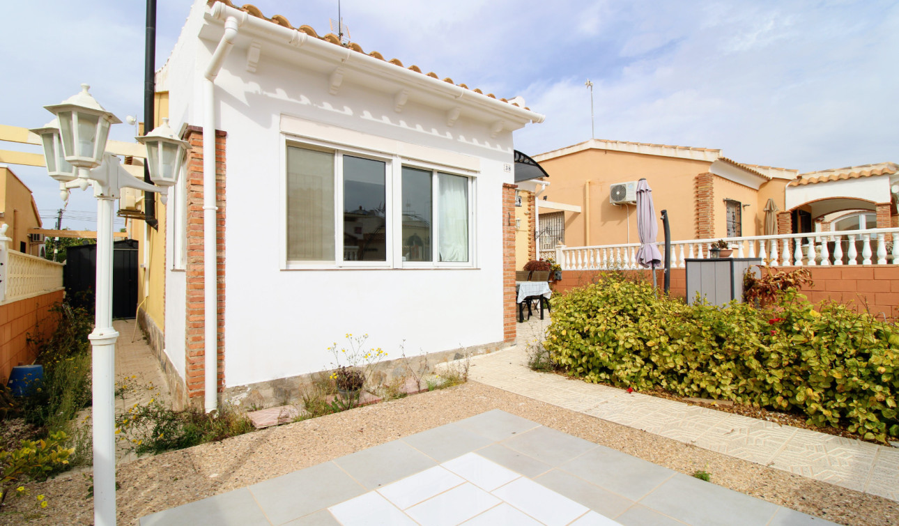 Resale - Detached Villa - Orihuela Costa - Las Mimosas