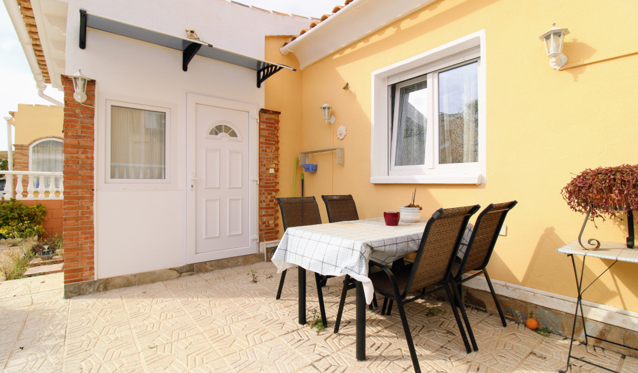 Resale - Detached Villa - Orihuela Costa - Las Mimosas