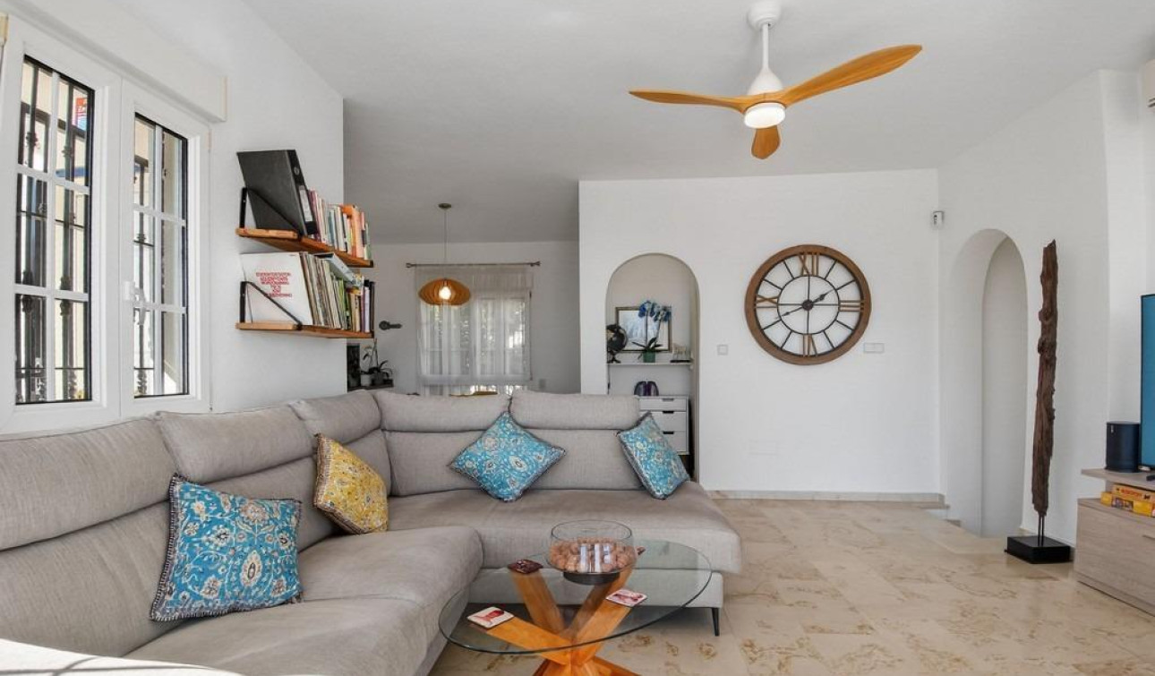 Resale - Detached Villa - Orihuela Costa - Las Ramblas