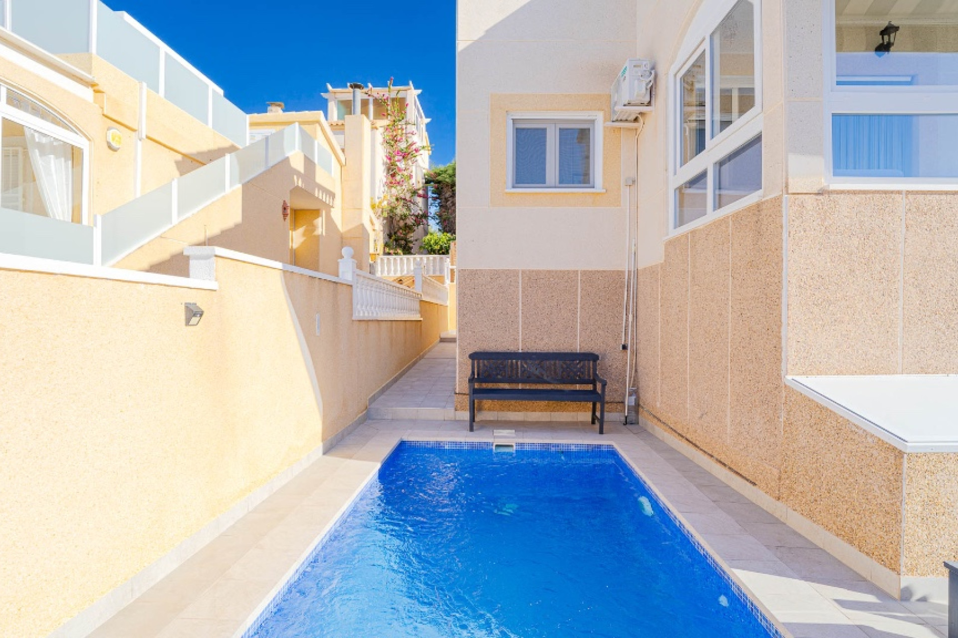 Resale - Detached Villa - Orihuela Costa - Los Altos