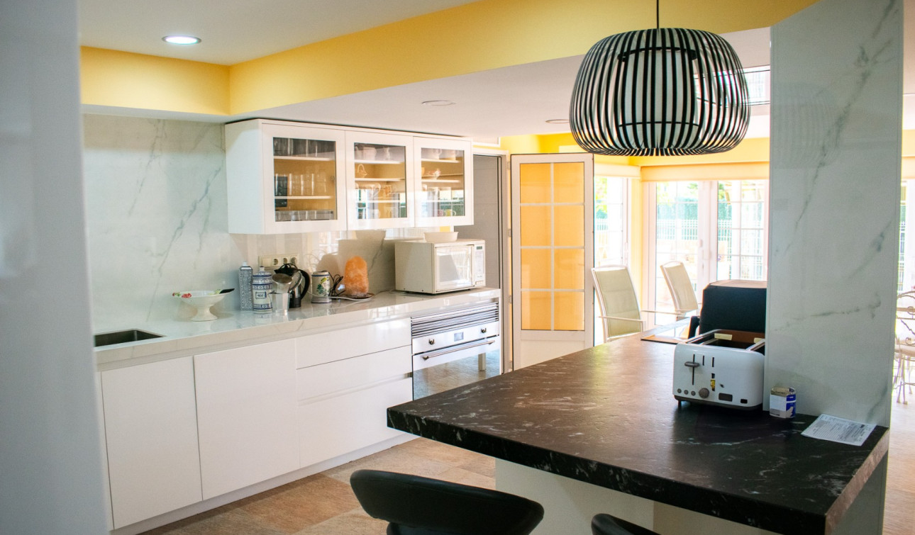 Resale - Detached Villa - Orihuela Costa - MUY CERCA DE LA PLAYA