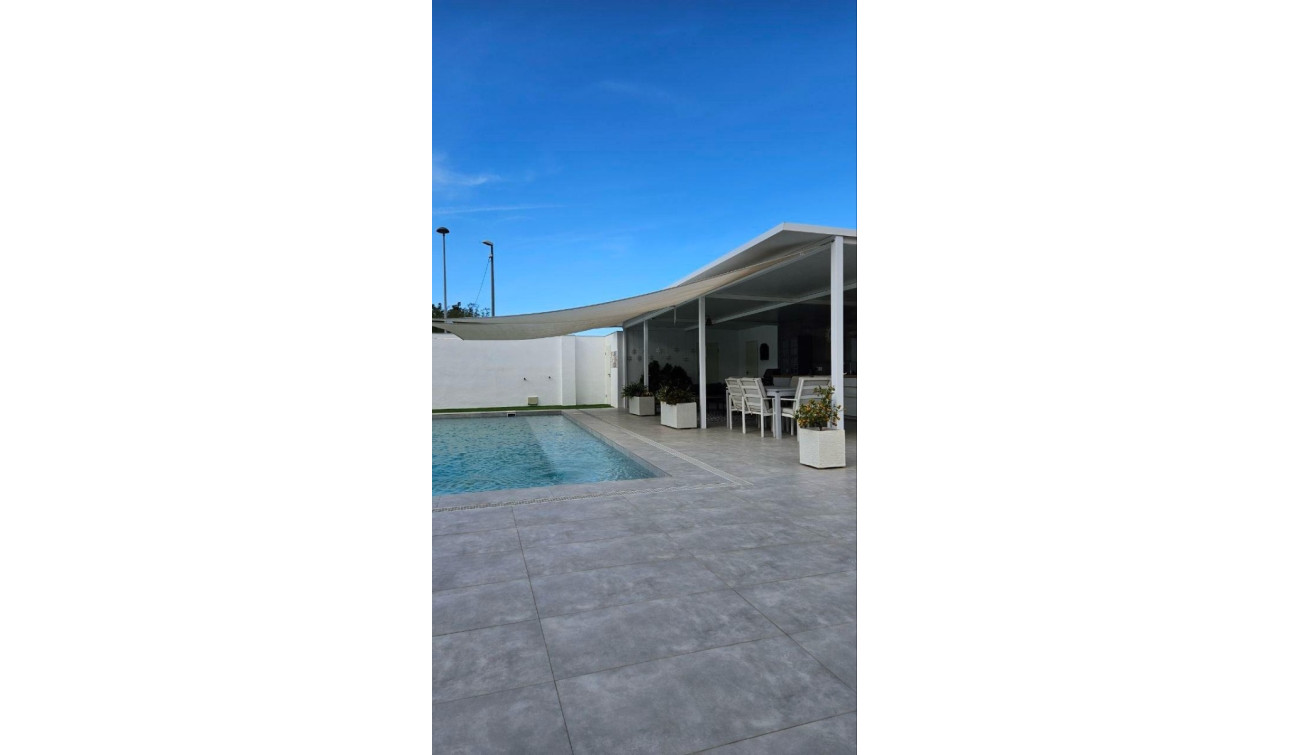 Resale - Detached Villa - Orihuela Costa - Orihuela