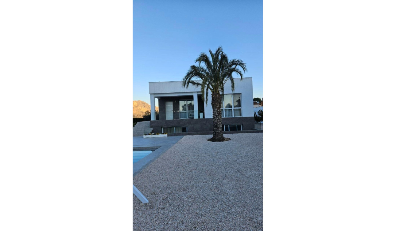 Resale - Detached Villa - Orihuela Costa - Orihuela