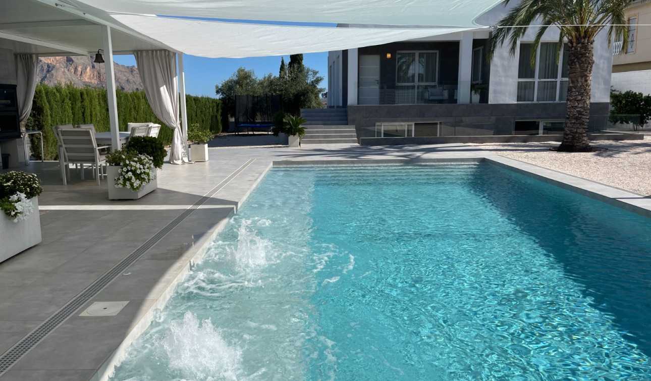 Resale - Detached Villa - Orihuela Costa - Orihuela