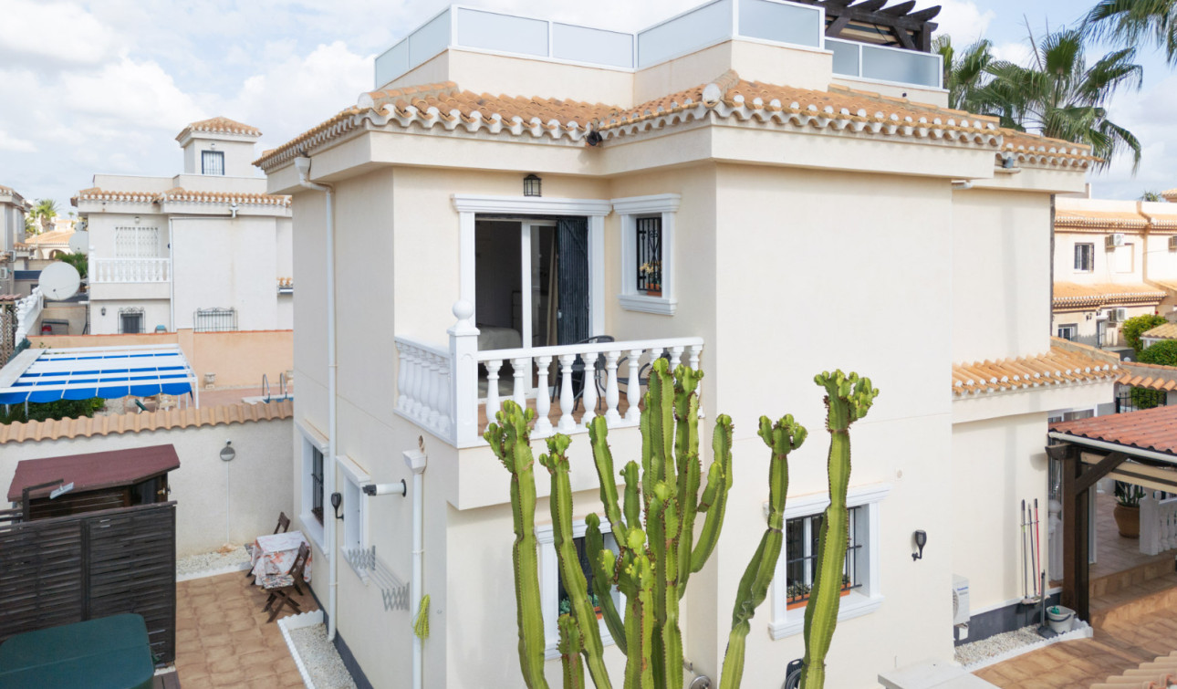 Resale - Detached Villa - Orihuela Costa - Playa Flamenca