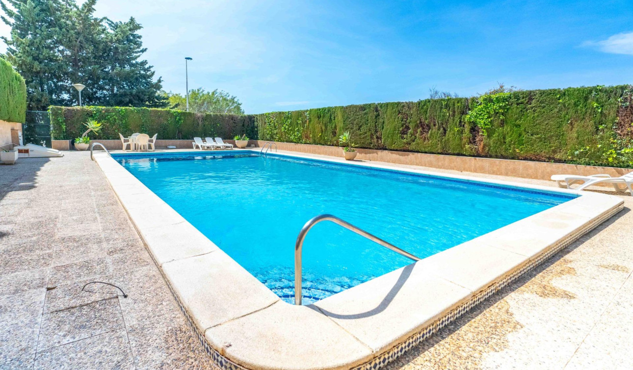 Resale - Detached Villa - Orihuela Costa - Punta Prima