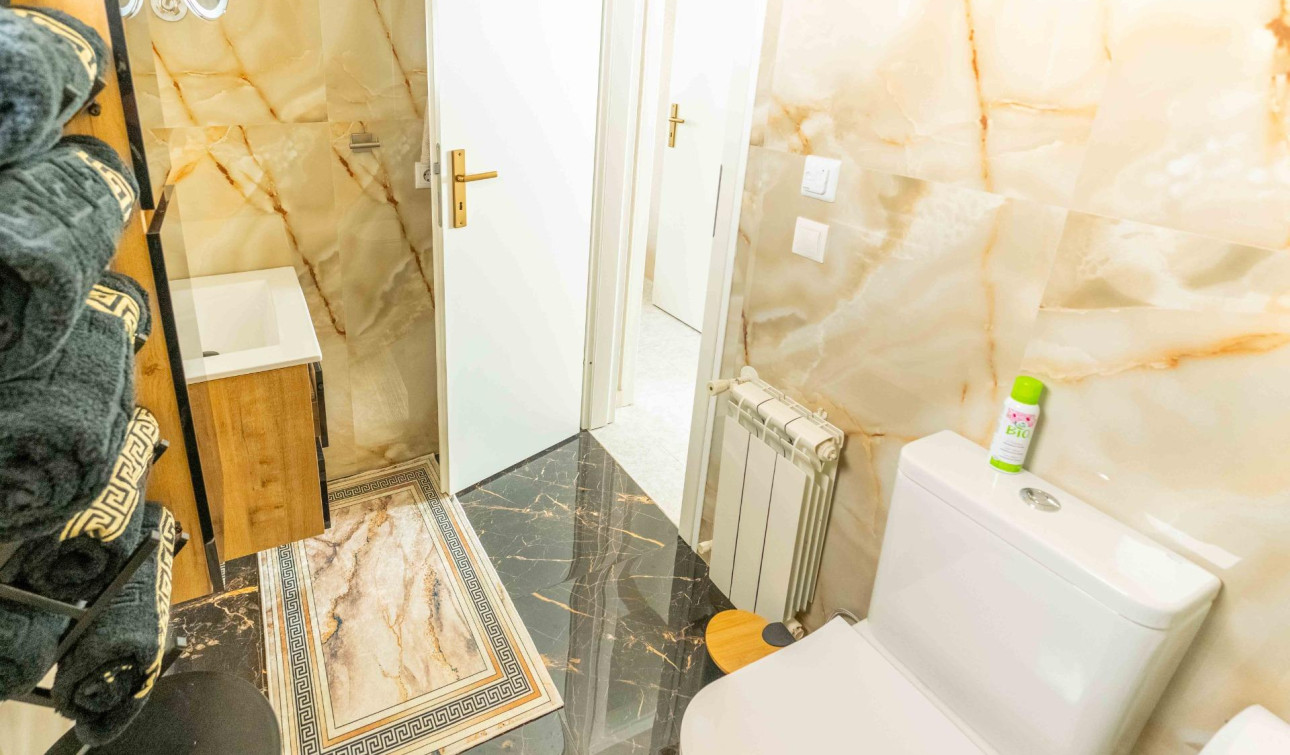 Resale - Detached Villa - Orihuela Costa - Punta Prima