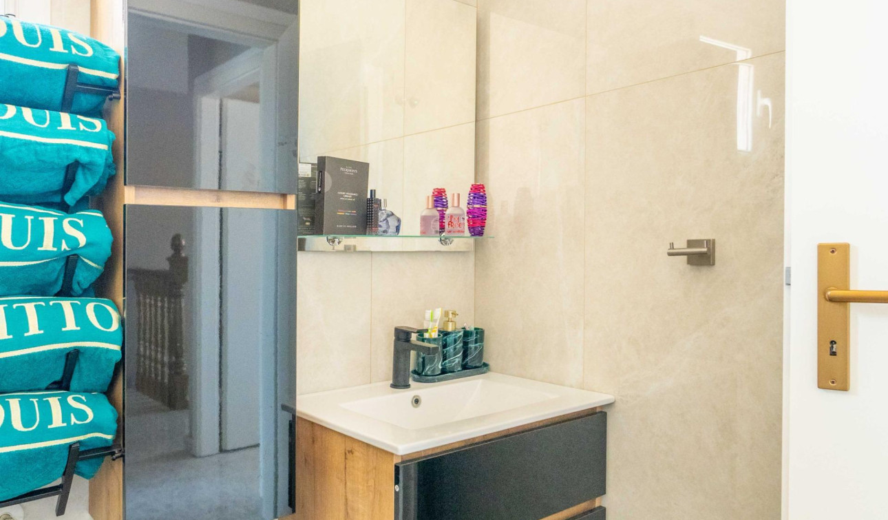 Resale - Detached Villa - Orihuela Costa - Punta Prima