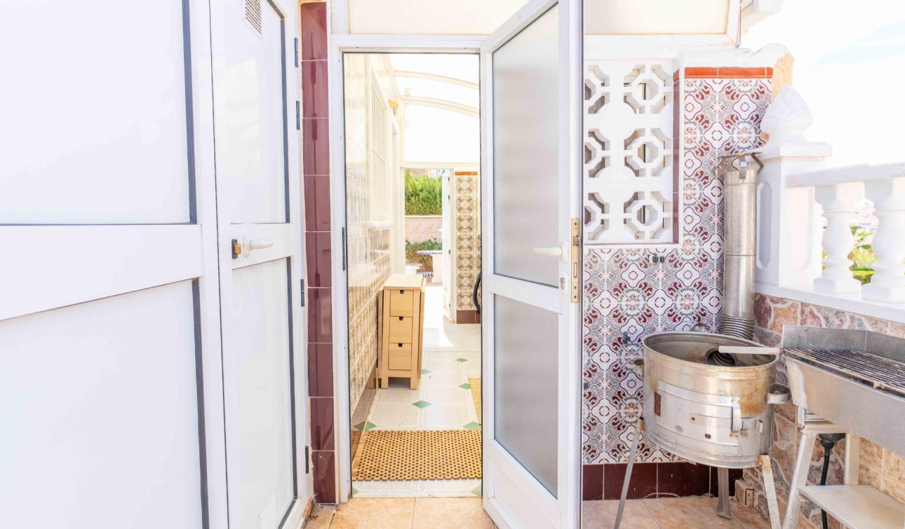 Resale - Detached Villa - Orihuela Costa - Punta Prima