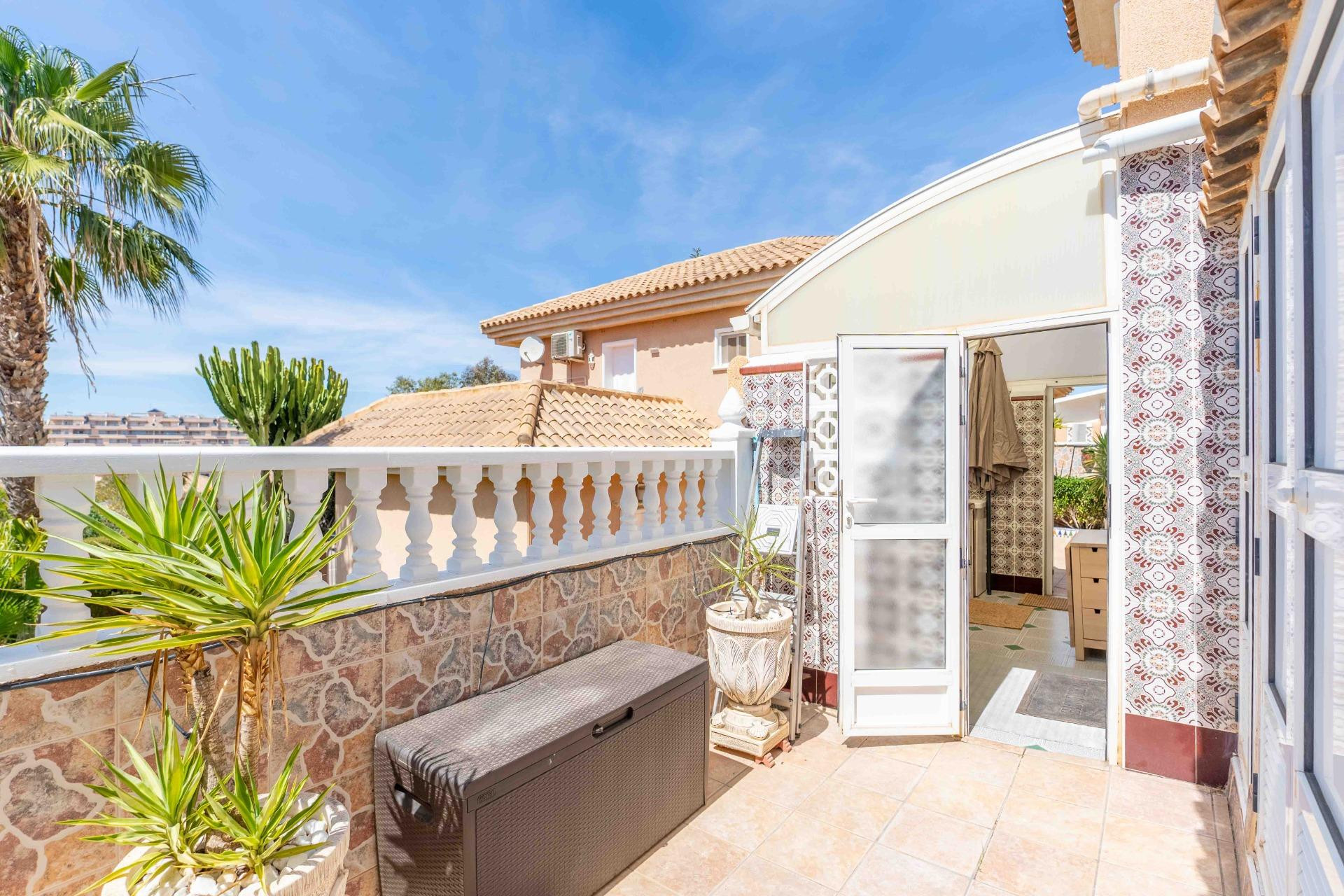 Resale - Detached Villa - Orihuela Costa - Punta Prima