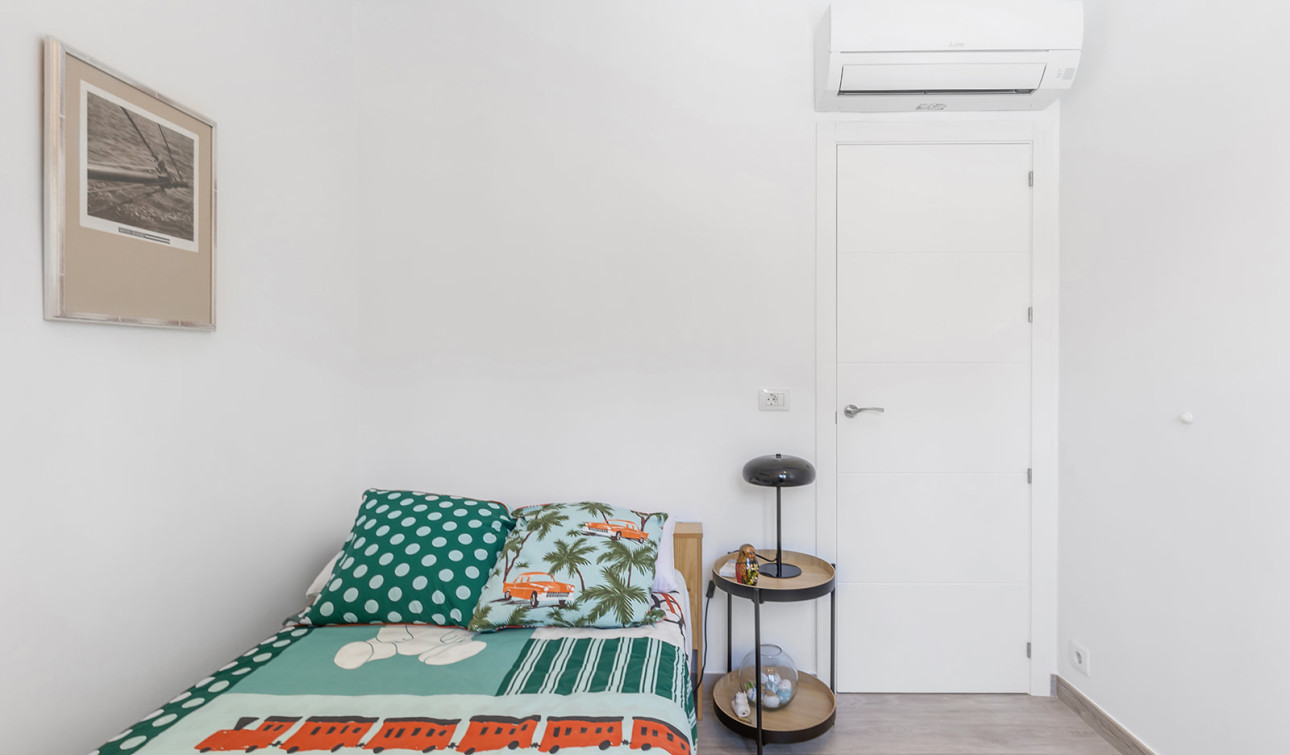 Resale - Detached Villa - Orihuela Costa - Punta Prima