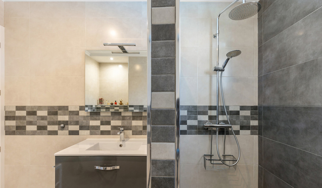 Resale - Detached Villa - Orihuela Costa - Punta Prima