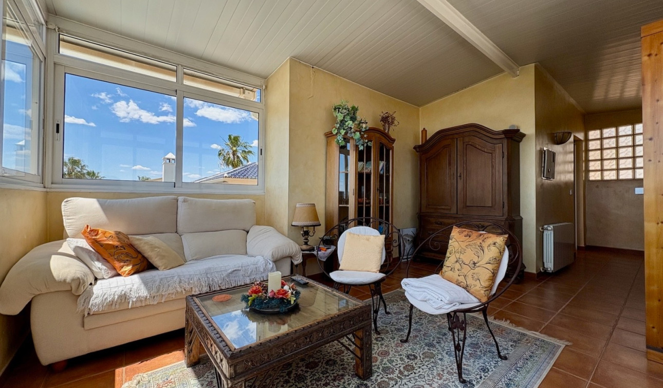 Resale - Detached Villa - Orihuela Costa - Villamartín