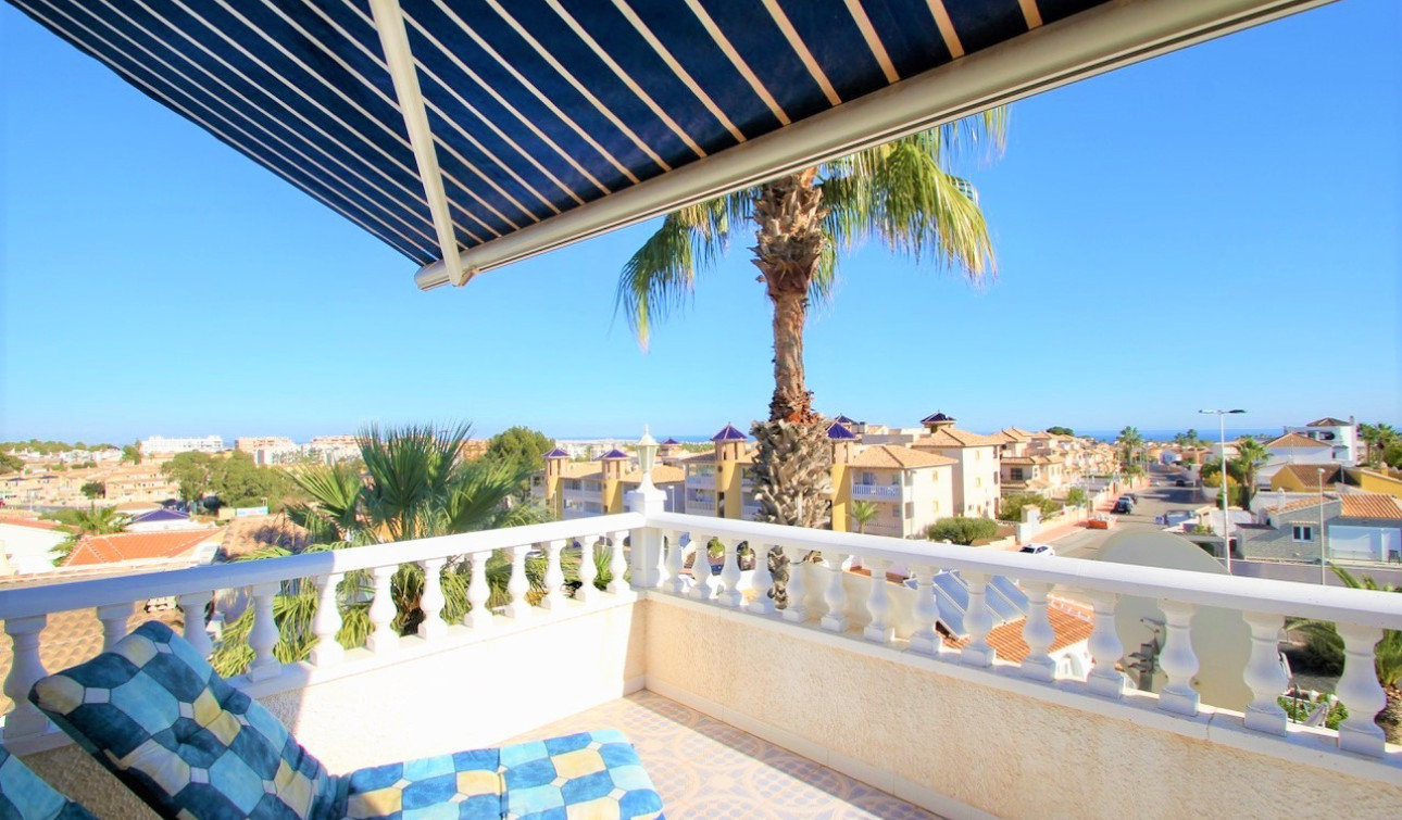 Resale - Detached Villa - Orihuela Costa - Villamartín