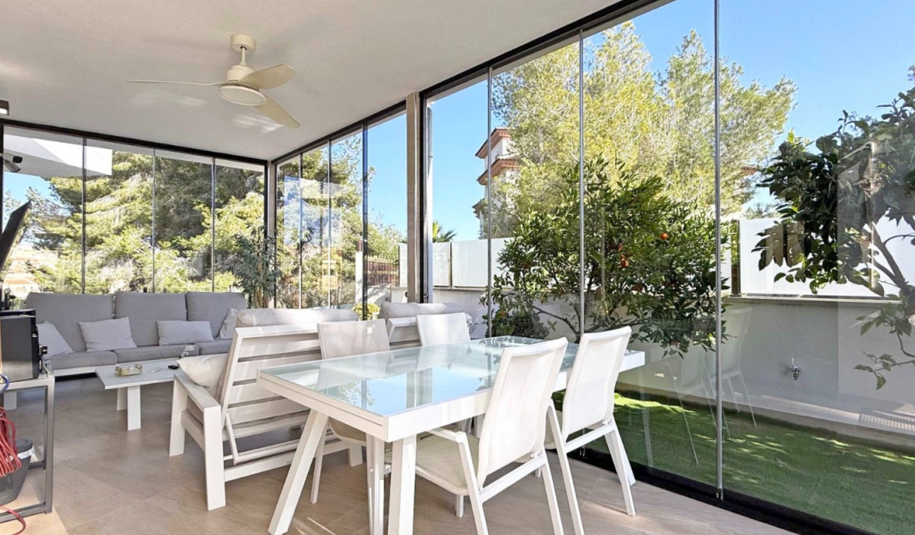 Resale - Detached Villa - Orihuela Costa - Villamartín