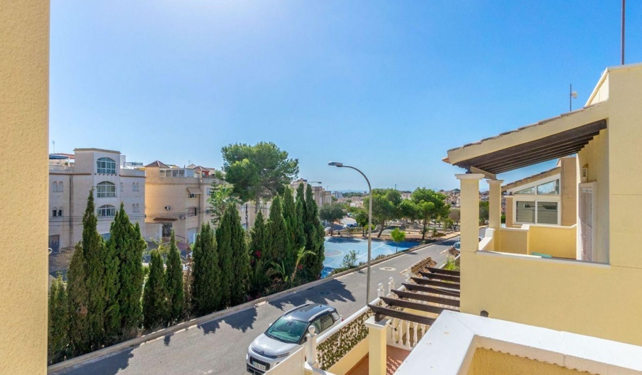 Resale - Detached Villa - Orihuela Costa - Villamartín