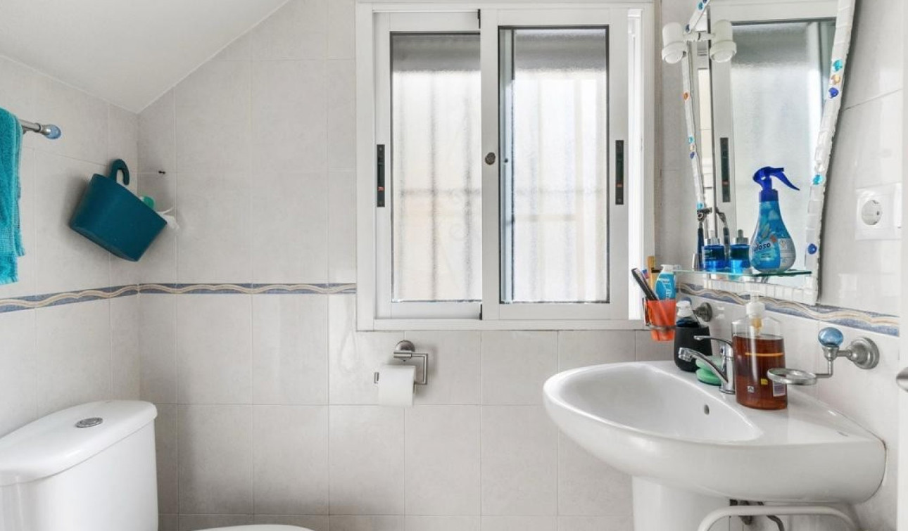 Resale - Detached Villa - Orihuela Costa - Villamartín