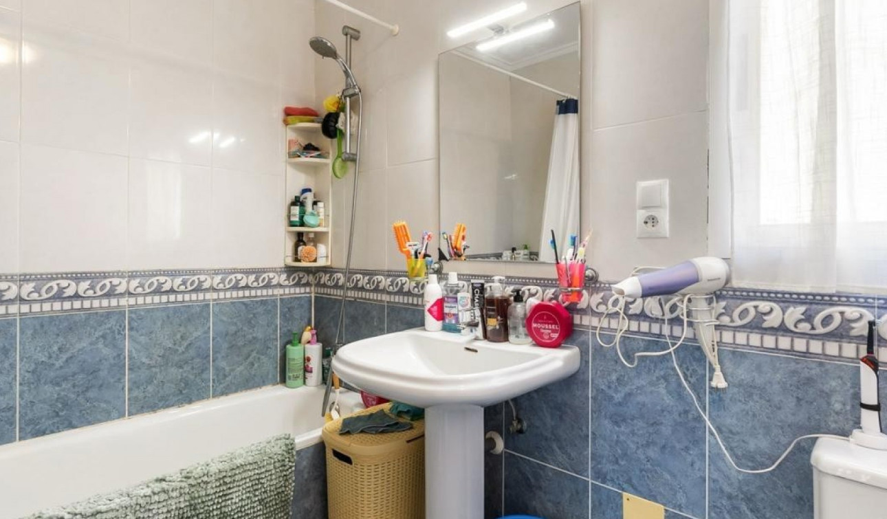 Resale - Detached Villa - Orihuela Costa - Villamartín